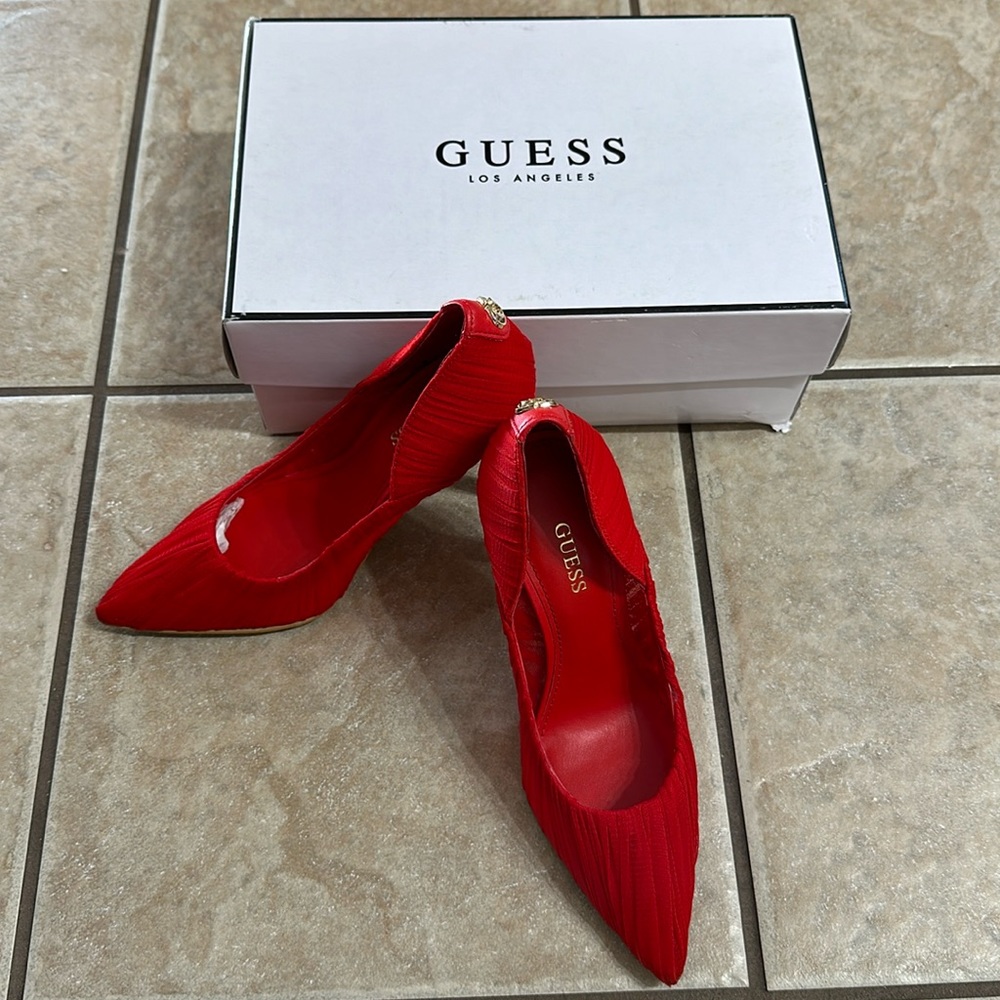 Uncomfortable pretty shoes.